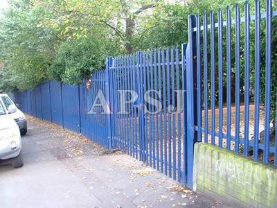 Palisade Fence - 10